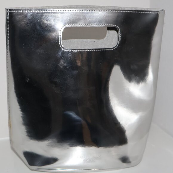 Bath & Body Works Silver reusable gift bag - Picture 2 of 9